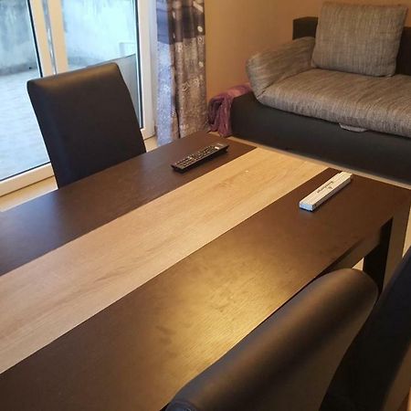 Apartments Lena Sutomiscica Eksteriør bilde